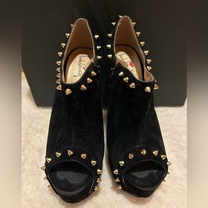 Luichiny Women's Back at Ya Spike High Heel Pumps, Black